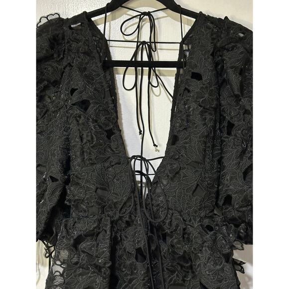 For Love & Lemons Serena Lace Mini Dress Black Size Medium NWT Floral Embroidery - Picture 3 of 14